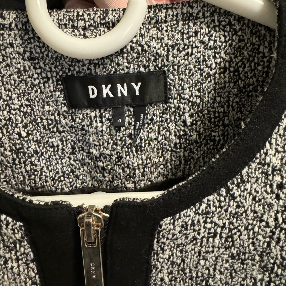 DKNY BLAZER